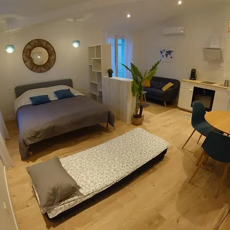 Canaille * 카시스